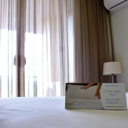 Pacific Suites Canberra Ngoại thất bức ảnh
