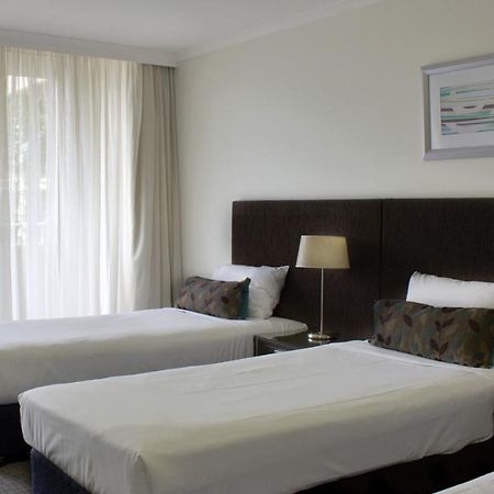 Pacific Suites Canberra Ngoại thất bức ảnh