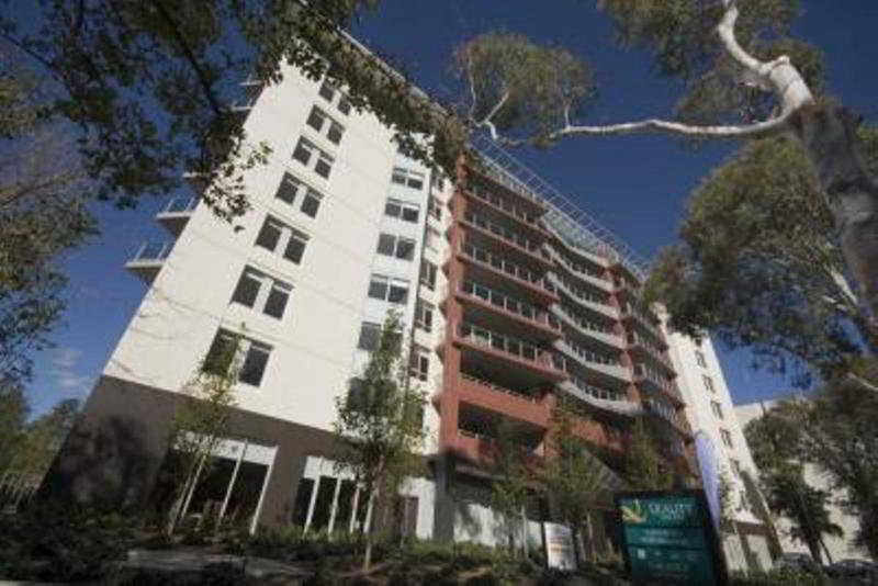 Pacific Suites Canberra Ngoại thất bức ảnh