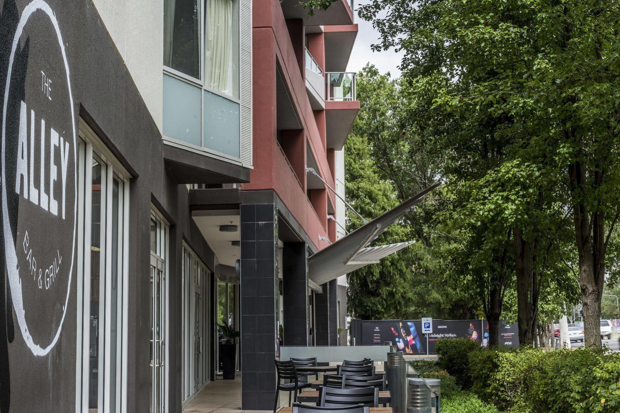 Pacific Suites Canberra Ngoại thất bức ảnh