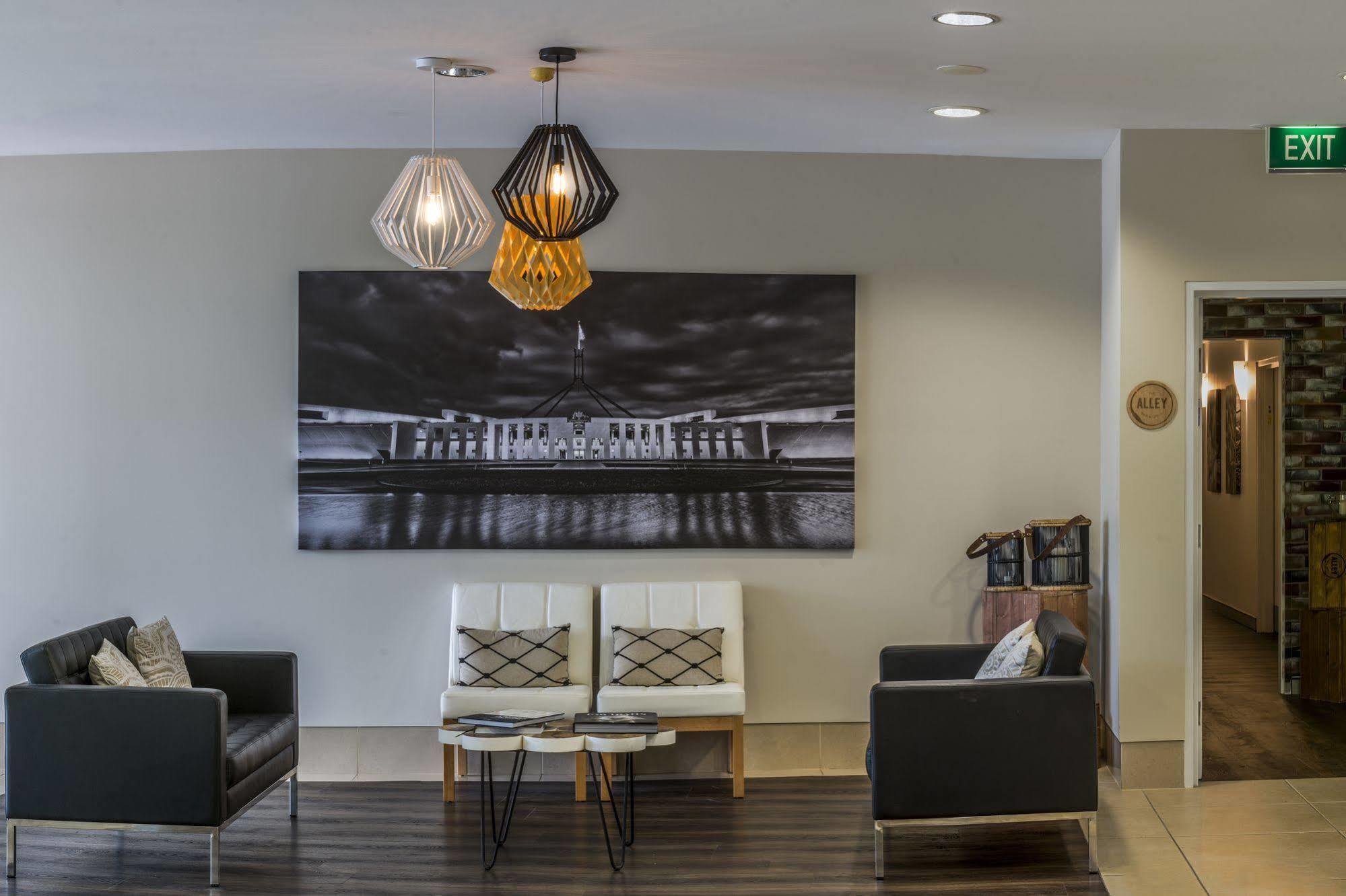 Pacific Suites Canberra Ngoại thất bức ảnh