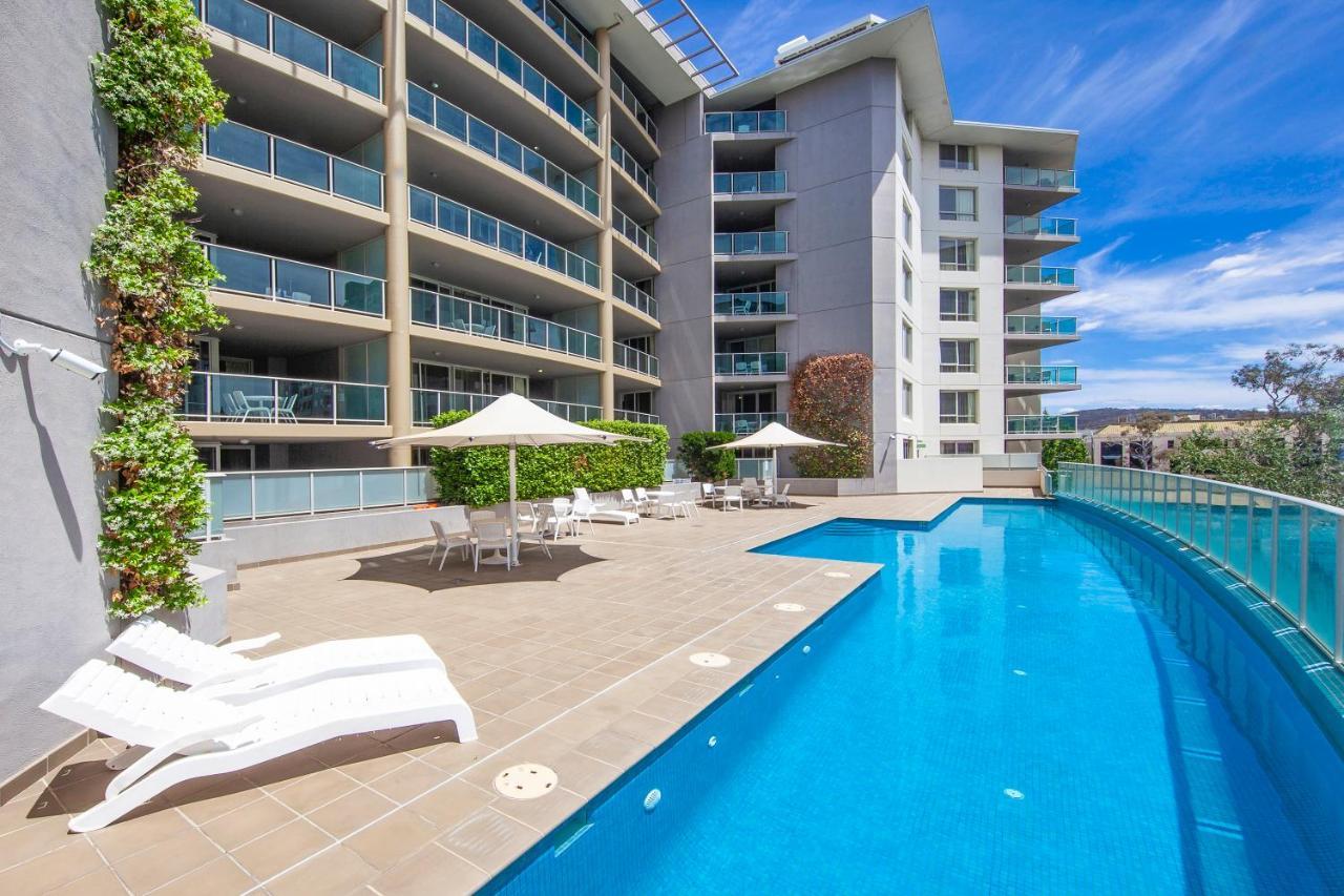 Pacific Suites Canberra Ngoại thất bức ảnh