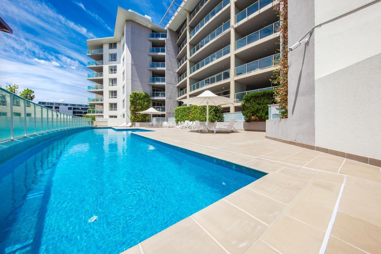 Pacific Suites Canberra Ngoại thất bức ảnh